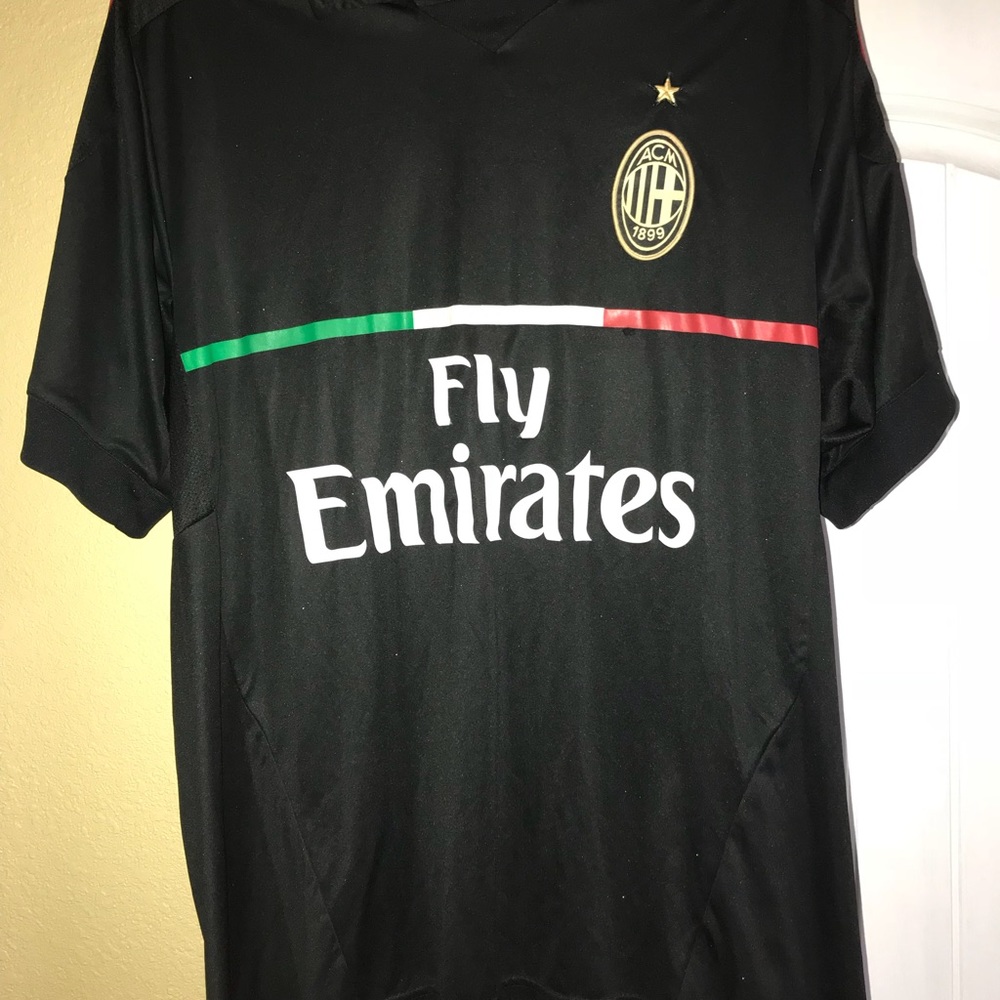 AC Milan Antonio Donnarumma Jersey